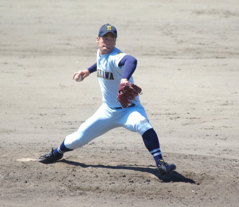 尾形崇斗(学法石川)出身中学や家族、球速・球種、ドラフト先を予想！